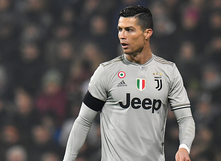 不锈钢亮饰条智能生产线